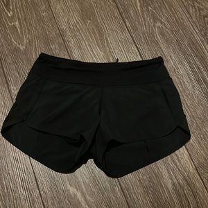 Lululemon Black Speed Up Shorts 2.5”